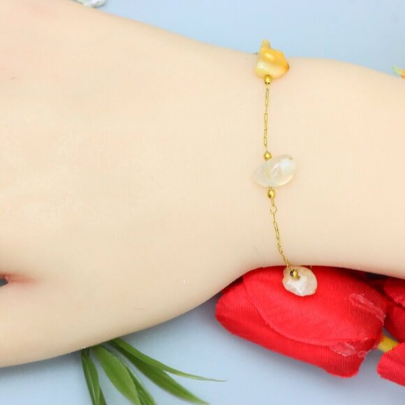 "Elegant & Trendy Bracelet, A Perfect Gift for Women, Thoughtful, EVCH1011 - Picture 1 of 9